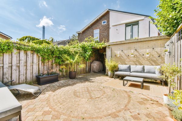Courtyard Wall Repair in Dunedin